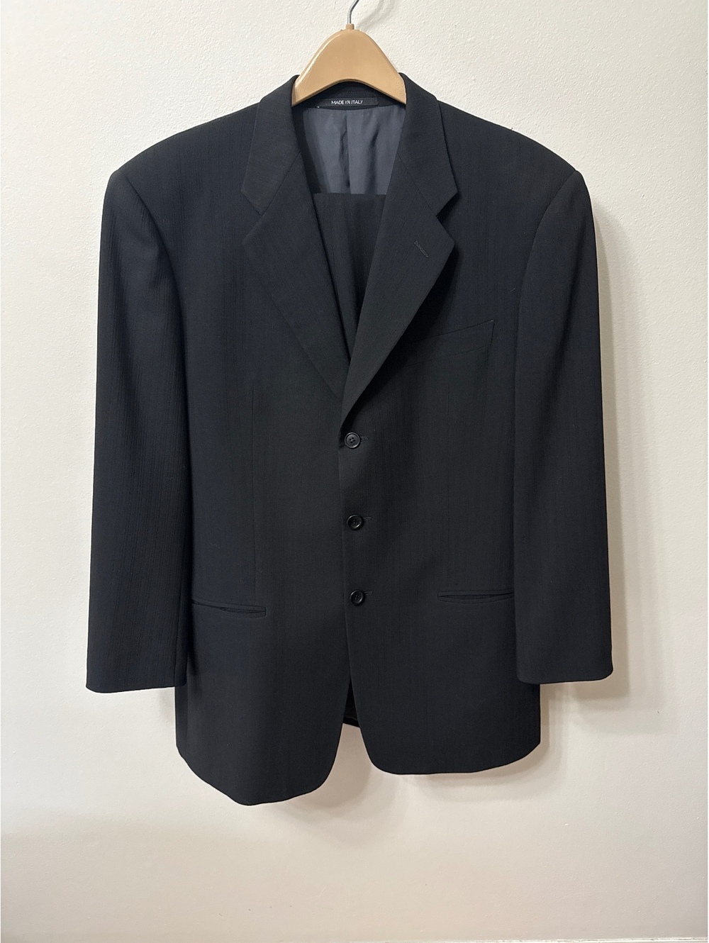 Vintage Armani Collezioni Italy 100% Wool Suit 42R 36W Black Pinstripe